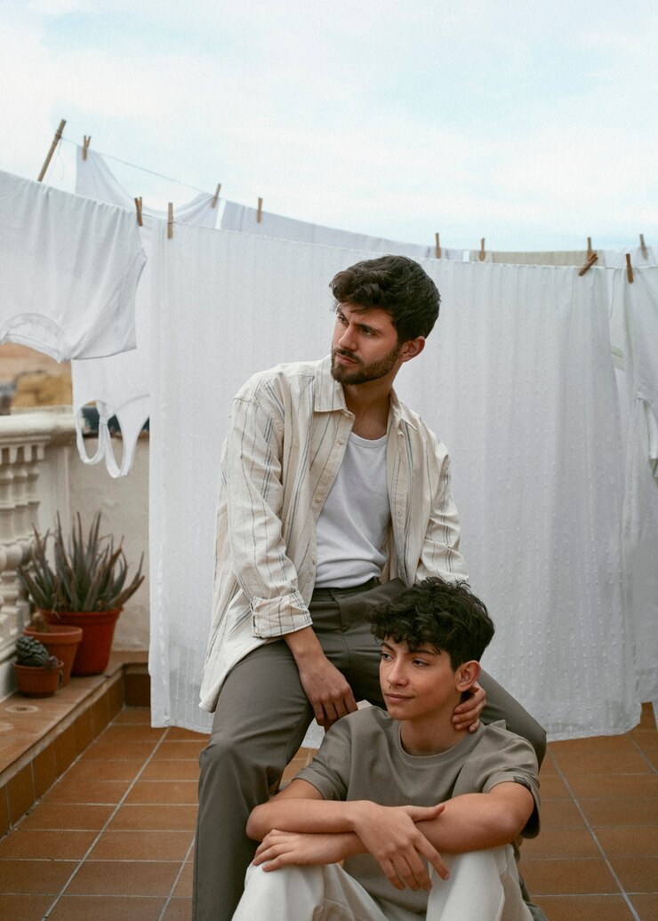 portrait-two-brothers-brothers-day-celebration_52683-110375